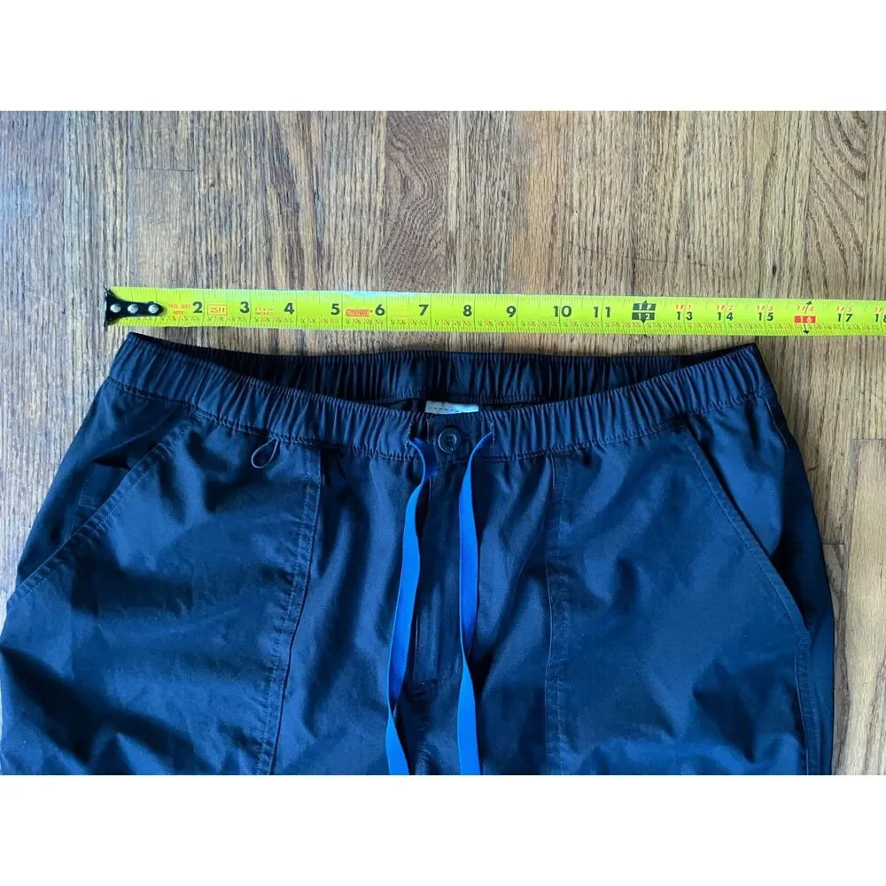 FIGS Technical Collection Gray Cairo Slim FREEx Lined Cargo Pants Mens Sz Medium